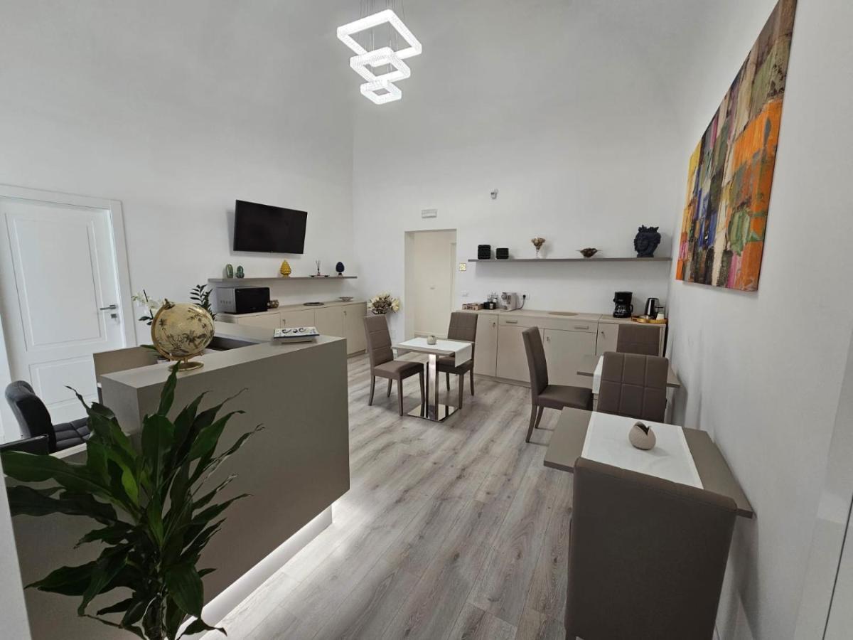 Heart City Rooms Catania Exterior photo